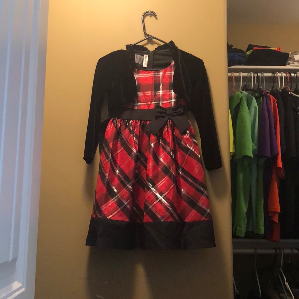 Girl’s winter formal dress